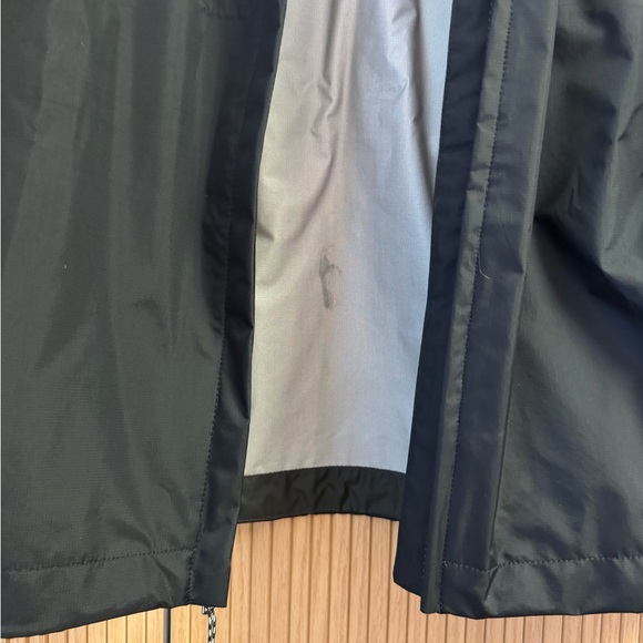 Patagonia Torrentshell 3L Jacket – Women’s XL - Picture 7 of 12